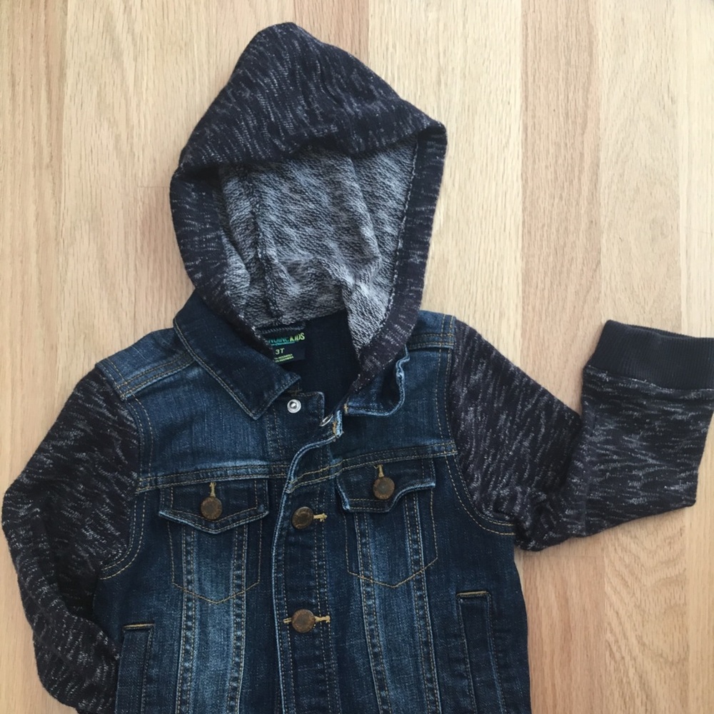 GAP Fall Jacket - Picture 2 of 2